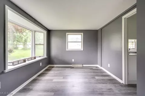2023 State St NE, Canton, OH 44721 photo 32