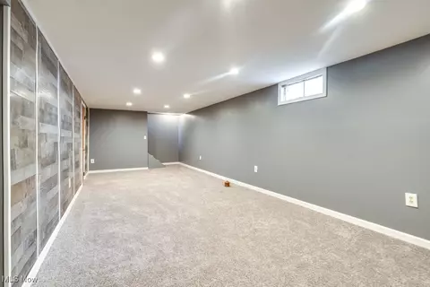 2023 State St NE, Canton, OH 44721 photo 8