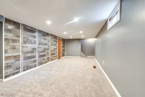 2023 State St NE, Canton, OH 44721 photo 7