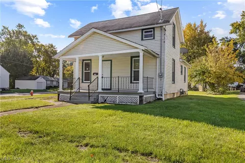 721 E Broad St, Elyria, OH 44035