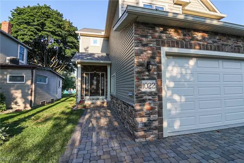 Exterior - 1022 Beachview Rd, Willoughby, OH 44094 photo 7 of 7