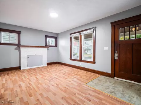 1137 West Ave, Elyria, OH 44035 photo 9
