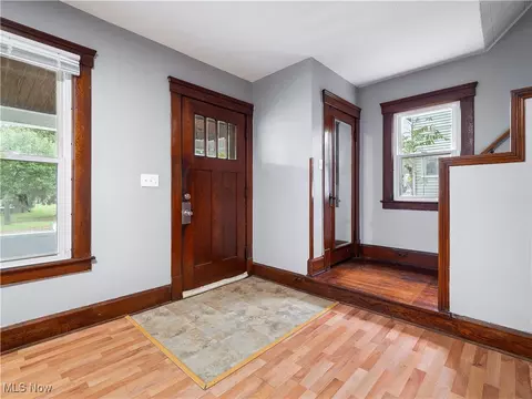 1137 West Ave, Elyria, OH 44035 photo 6