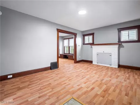 1137 West Ave, Elyria, OH 44035 photo 10