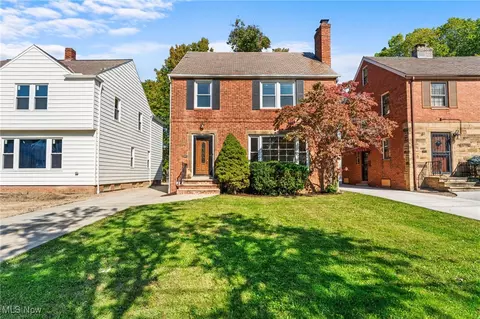 3789 Silsby Rd, University Heights, OH 44118