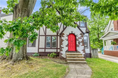 3838 E Antisdale Rd, South Euclid, OH 44118