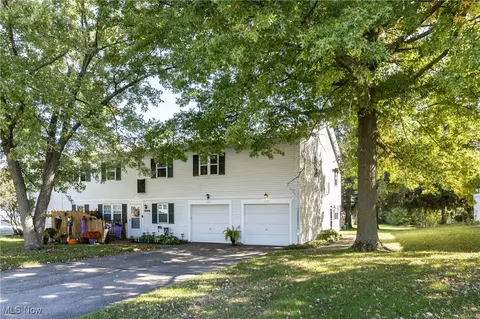 1213 Queens Ave #24, Brunswick, OH 44212