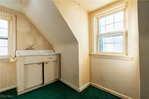 2607 Lakeside Ave NW, Canton, OH 44708 photo 5