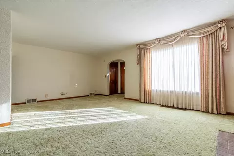 2607 Lakeside Ave NW, Canton, OH 44708 photo 9