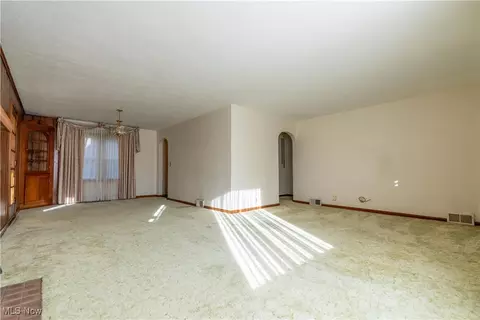2607 Lakeside Ave NW, Canton, OH 44708 photo 11