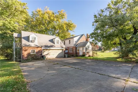 2607 Lakeside Ave NW, Canton, OH 44708