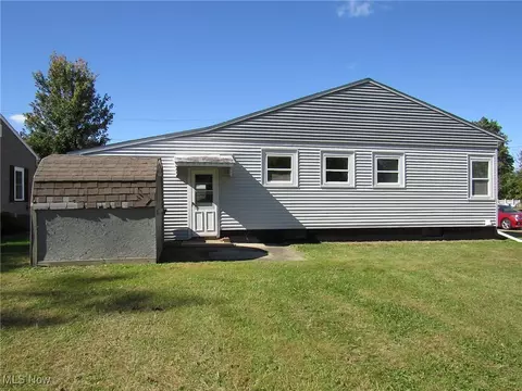Exterior - 718 Norman Ave, Ashtabula, OH 44004 photo 2 of 3