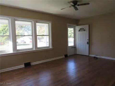 Living - 718 Norman Ave, Ashtabula, OH 44004 photo 1 of 2