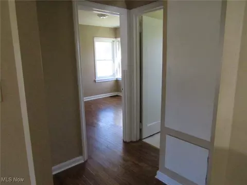 Entry Way - 718 Norman Ave, Ashtabula, OH 44004 photo 1 of 1