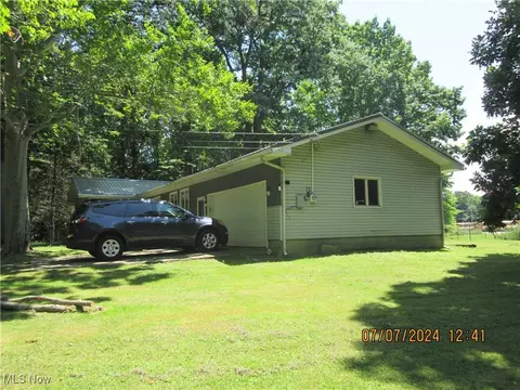 4120 Radwancky Rd, Ashtabula, OH 44004 photo 3