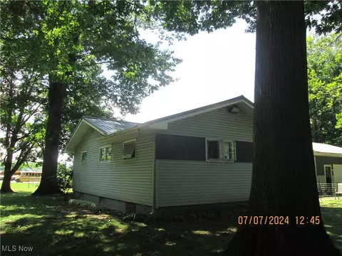 4120 Radwancky Rd, Ashtabula, OH 44004 photo 4