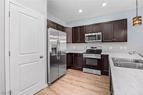 Kitchen - 128 W Spring Dr, Elyria, OH 44035 photo 1 of 4