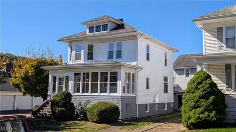 1 Locust Ave, Bridgeport, OH 43912