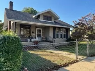 2110 11th St SW, Akron, OH 44314