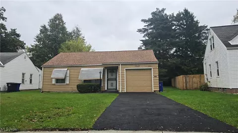 3847 E 189th St, Cleveland, OH 44122