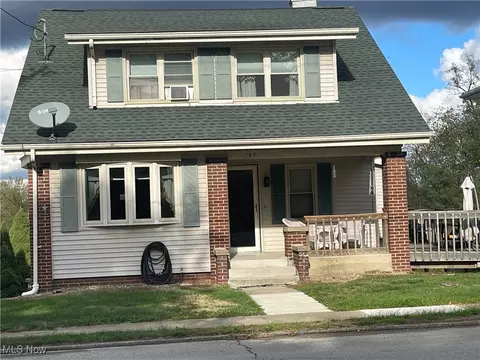 745 E Market St, Cadiz, OH 43907
