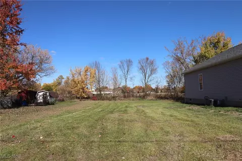 149 Garden St, Creston, OH 44217