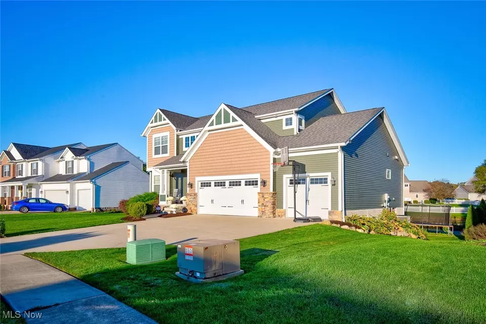  2773 Legacy St NW, Uniontown, OH 44685 photo 48