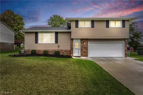 4231 Tamarack Dr, Parma, OH 44134