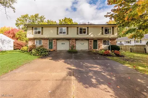 1235 Homesite Dr, Stow, OH 44224