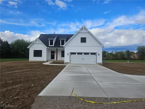 34120 St Route 303, Grafton, OH 44044