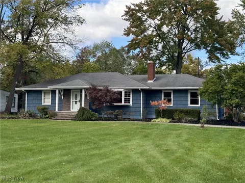 2933 E Market St, Warren, OH 44483