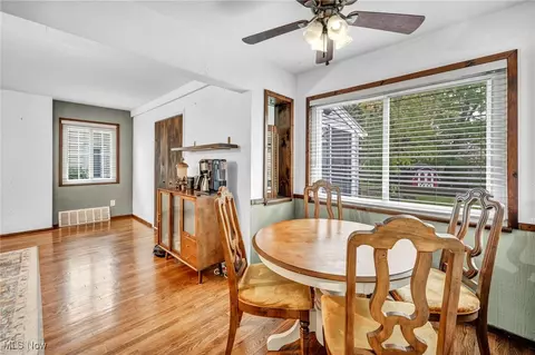 232 Fair St, Berea, OH 44017 photo 10