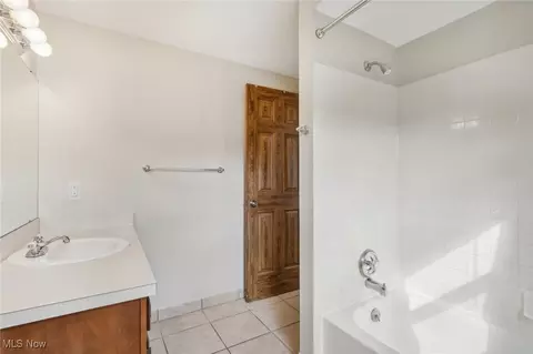 800 Orchardview Ave, Seven Hills, OH 44131 photo 23