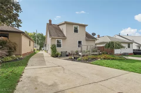 800 Orchardview Ave, Seven Hills, OH 44131 photo 45
