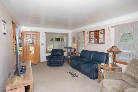 Other - 547 Sexton St, Struthers, OH 44471 photo 6 of 10