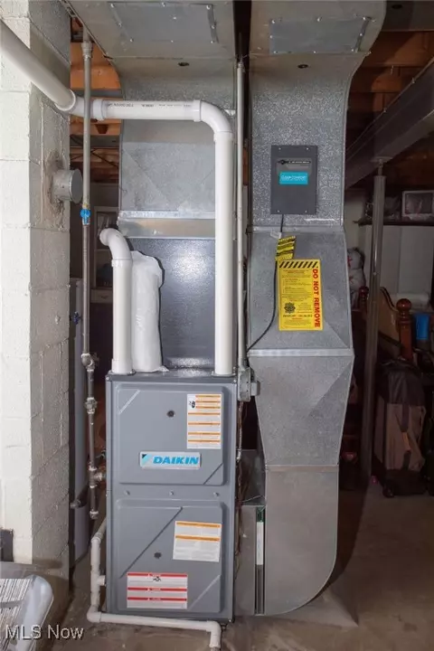 Other - 547 Sexton St, Struthers, OH 44471 photo 10 of 10