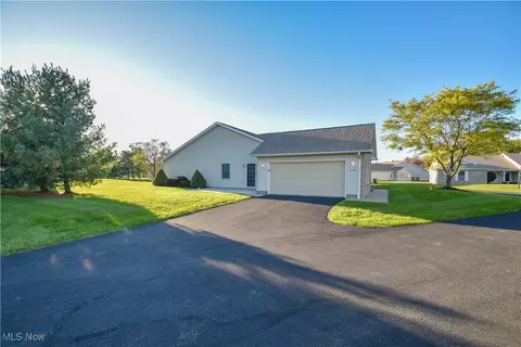 8230 Maramont Dr #A, Boardman, OH 44512 photo 50
