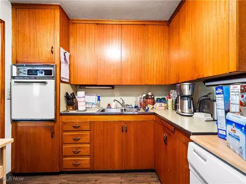 236 Wayne Dr, Berea, OH 44017 photo 14