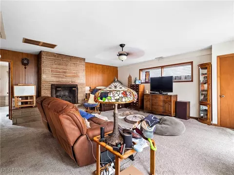 236 Wayne Dr, Berea, OH 44017 photo 13