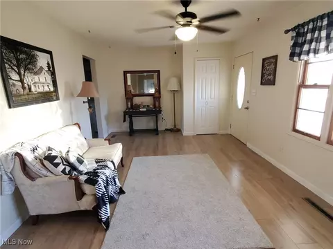 1408 Allen Ave, Ashtabula, OH 44004 photo 13