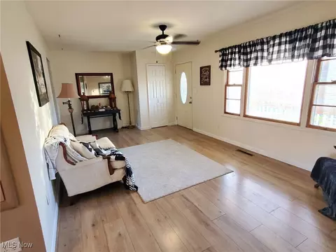 1408 Allen Ave, Ashtabula, OH 44004 photo 16