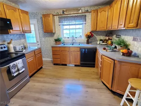 1408 Allen Ave, Ashtabula, OH 44004 photo 22