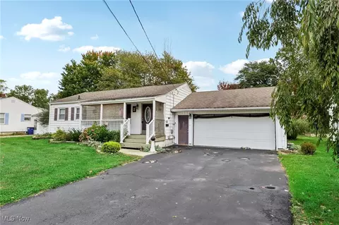 1408 Allen Ave, Ashtabula, OH 44004 photo 3