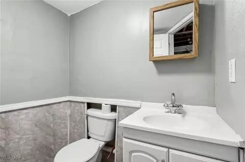 1408 Allen Ave, Ashtabula, OH 44004 photo 27