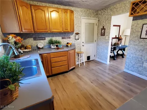 1408 Allen Ave, Ashtabula, OH 44004 photo 21