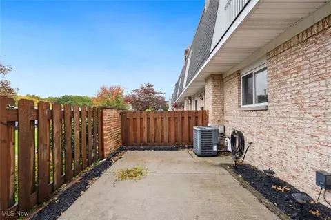 6480 State Rd #F6, Parma, OH 44134 photo 6