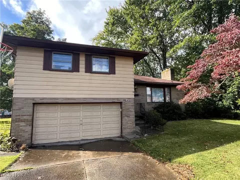 1854 Eldridge Ave, Akron, OH 44301