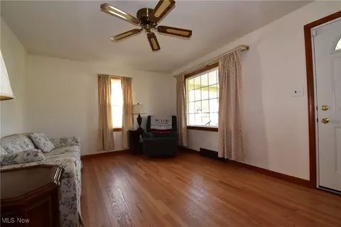 474 W Wilson St, Struthers, OH 44471 photo 8