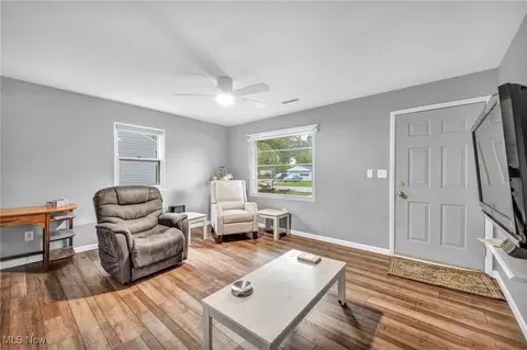 Living - 520 Wesley Ave, Elyria, OH 44035 photo 3 of 3