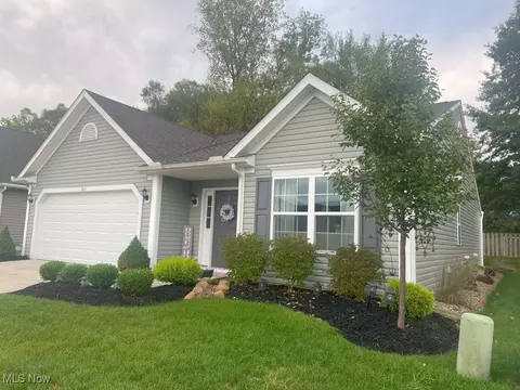 203 Gerhart, Elyria, OH 44035